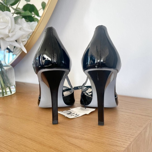 ZARA CUT OUT PATENT POINTED HIGH HEELS 9 - Picture 8 of 13